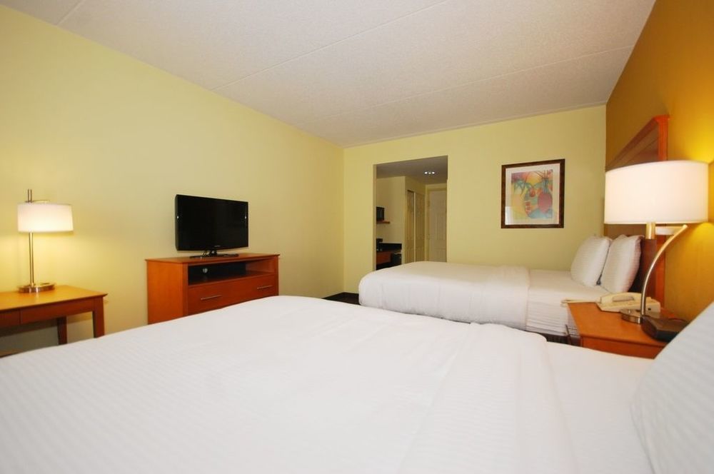 Clarion Hotel & Suites University-Shippensburg Kamer foto